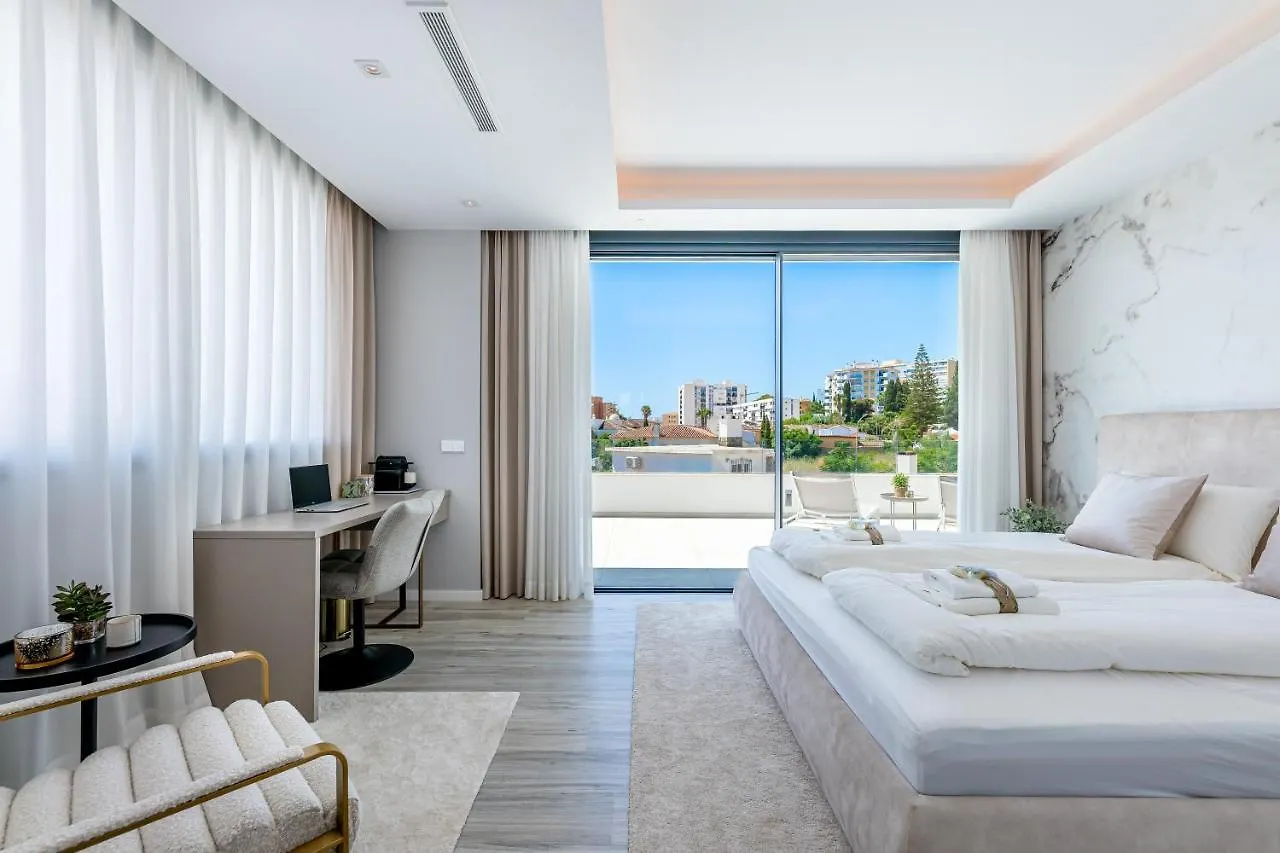 797 Holiday Rentals - Lujosa Y Moderna Villa En Puerto Marina Benalmádena 0*,  Ισπανία