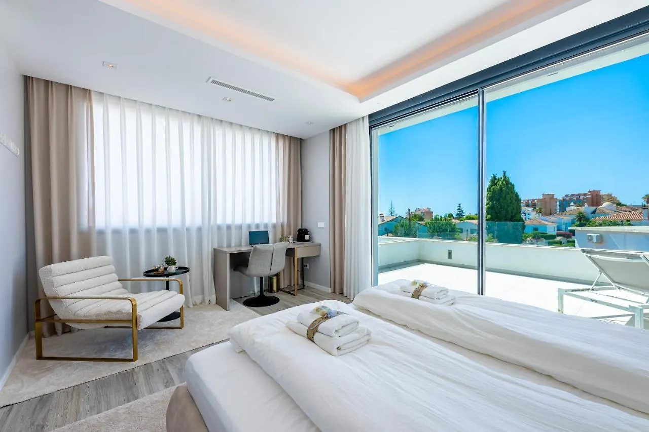 797 Holiday Rentals - Lujosa Y Moderna Villa En Puerto Marina Benalmadena 0*,  Spain