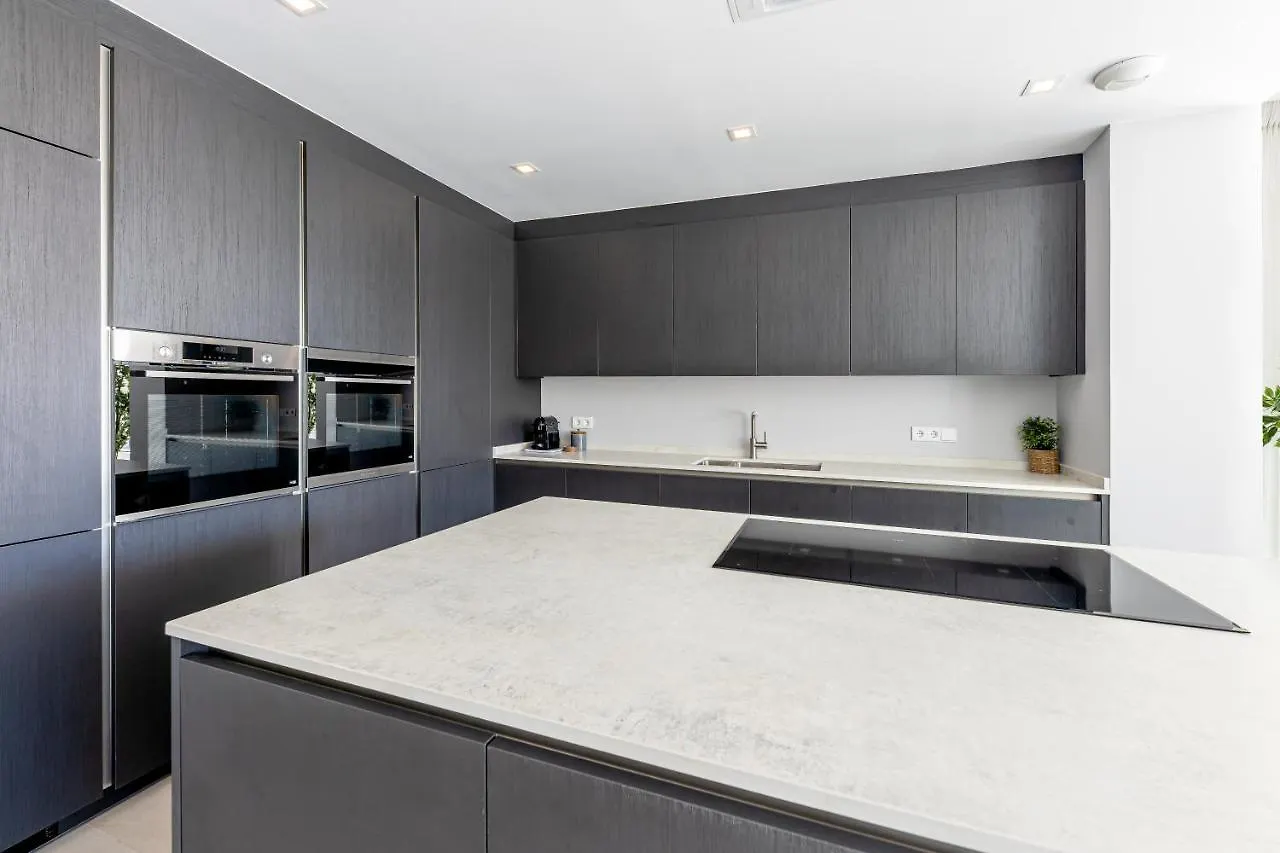 797 Holiday Rentals - Lujosa Y Moderna Villa En Puerto Marina 贝纳尔马德纳 0*,  西班牙